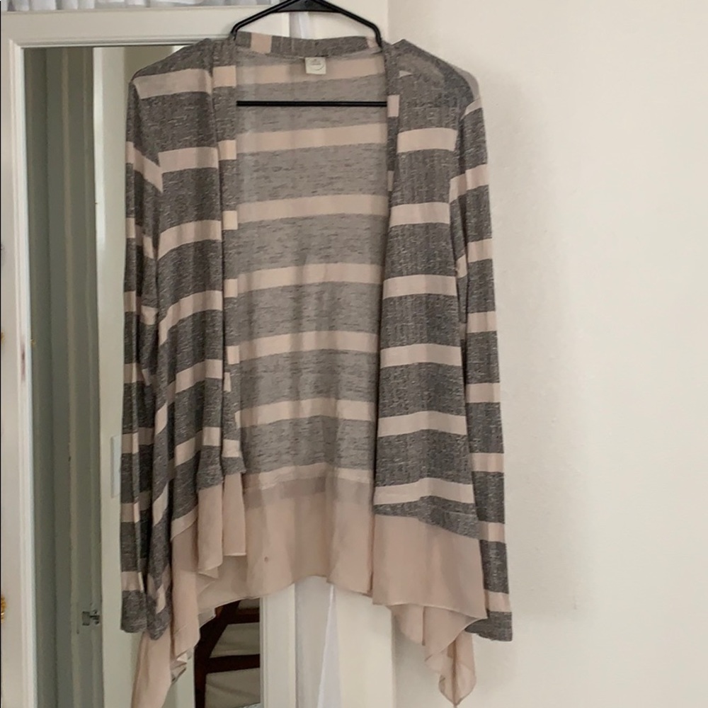 Paper Crane Light Cardigan